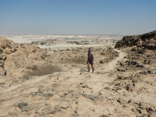 blog-April-19-2015-4-hiking-in-oman