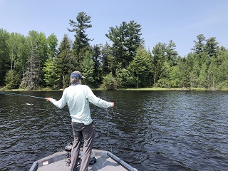 flyfishing-walleye