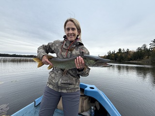Becky-Rose-muskellunge